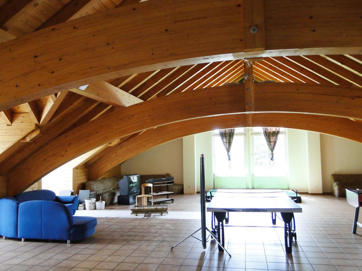 Casa Popolo Andermatt Hostel Ngoại thất bức ảnh